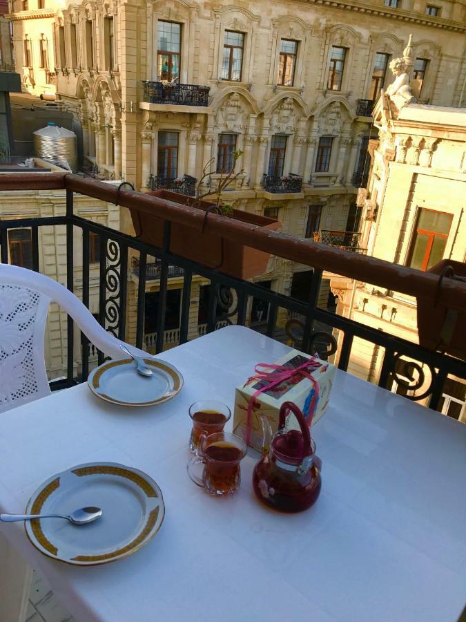 Апартаменты Fountain Square-Balconies In Old Town Баку Экстерьер фото